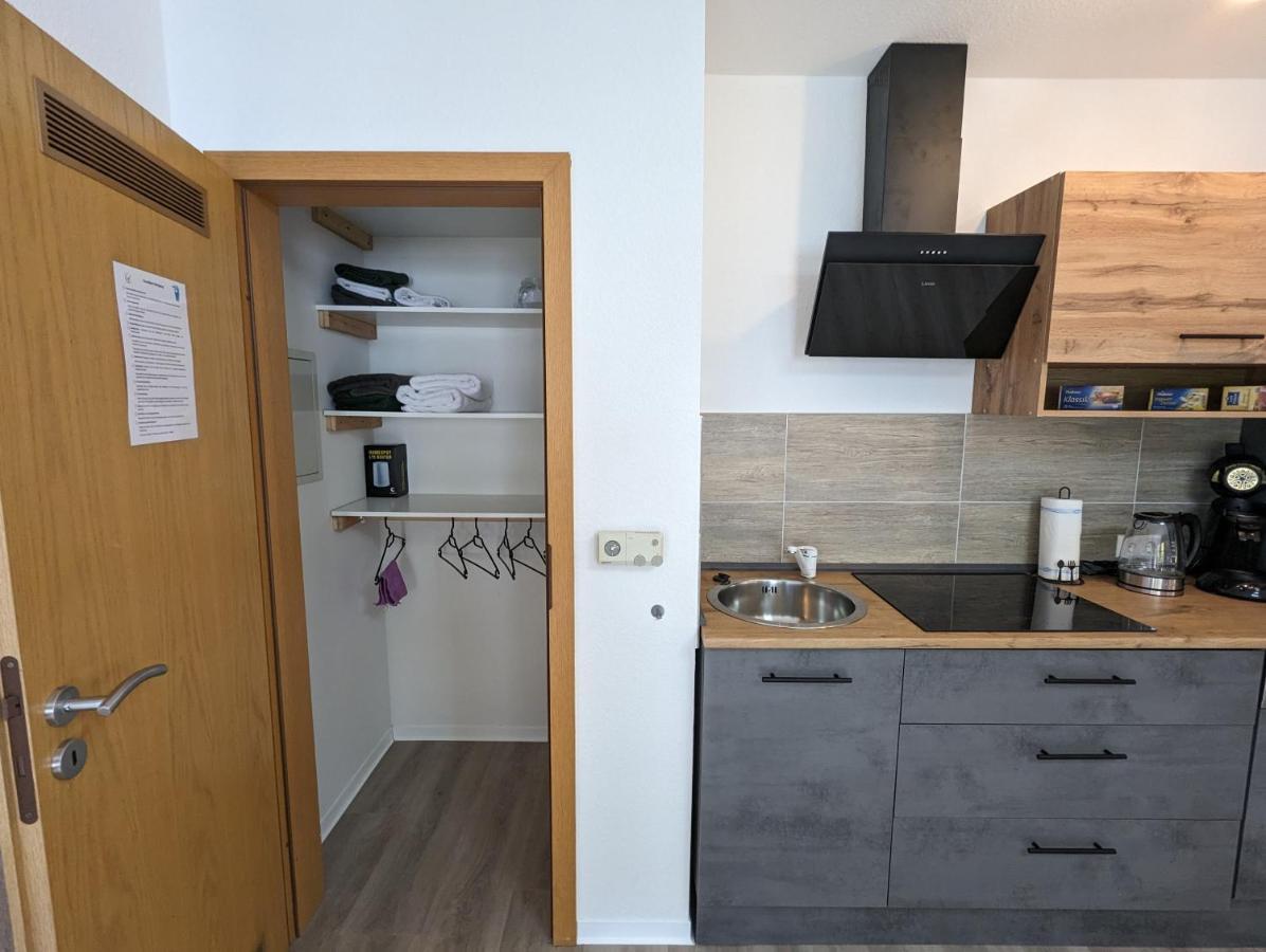 K-Town Green Studio Apartment Kaiserslautern Exterior foto